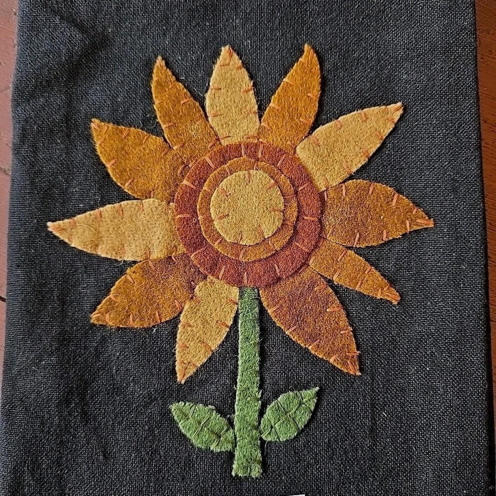 Primitive Farmhouse SUNFLOWER Towel Applique 18x28 NEW Cotton‎ & Wool Felt